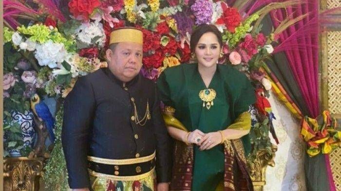 Pecahkan Rekor, Pengusaha Makassar Beri Uang Panai 300 Juta, Rumah 3 M, dan Set Berlian