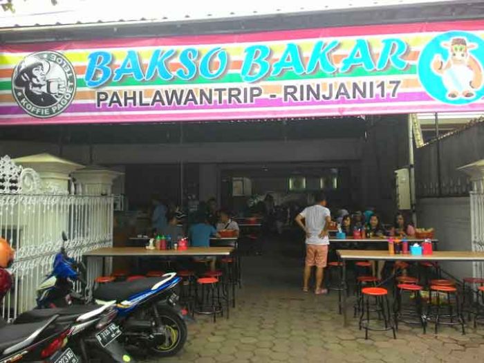 10 Tempat  Makan  Bakso di  Malang  yang Bisa Bikin Kamu Ketagihan