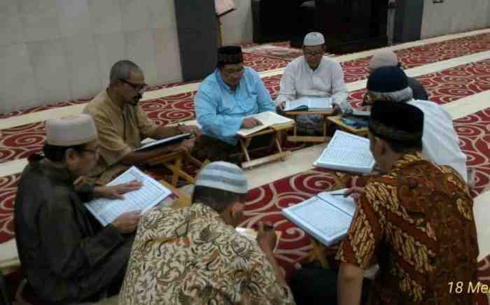 Banyak yang Gagal Paham, Ini Makna dan Cara Tadarus yang Lebih Baik